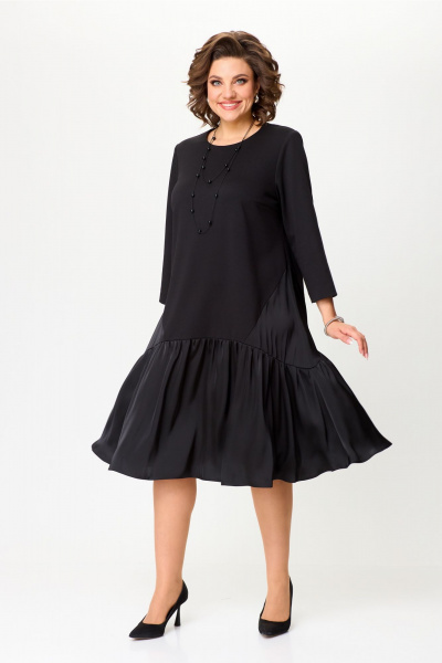 Трикотажное платье свободного силуэта с воланами и вставками Aira Style 24415 черный - фото 1