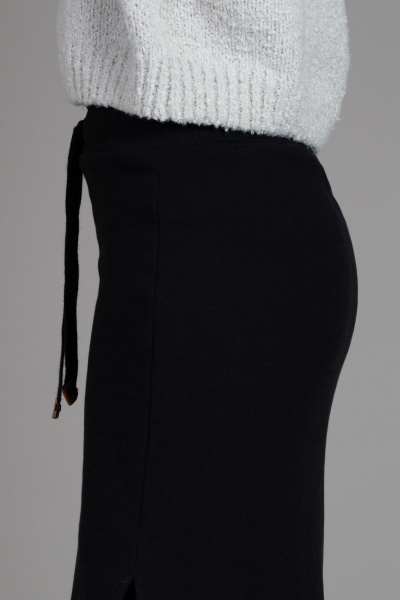 Юбка макси из трикотажа с разрезом и резинкой Mirolia 1243 черный - фото 5