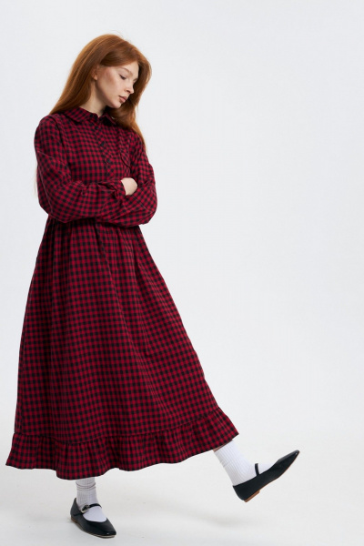 Платье прямого силуэта из мягкой хлопковой фланели Individual design 24241 клетка/красный - фото 1