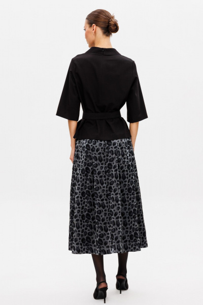 Элегантный комплект блузон и юбка со складами и поясом Ларс Стиль 1015 - фото 4