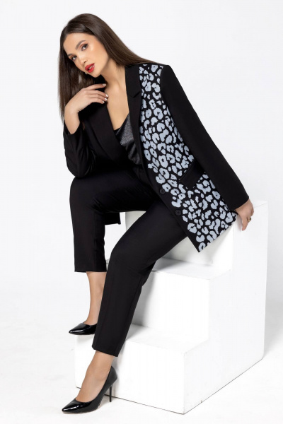 Деловой костюм из текстиля с принтом для больших размеров Gold Style 2675 черный - фото 2
