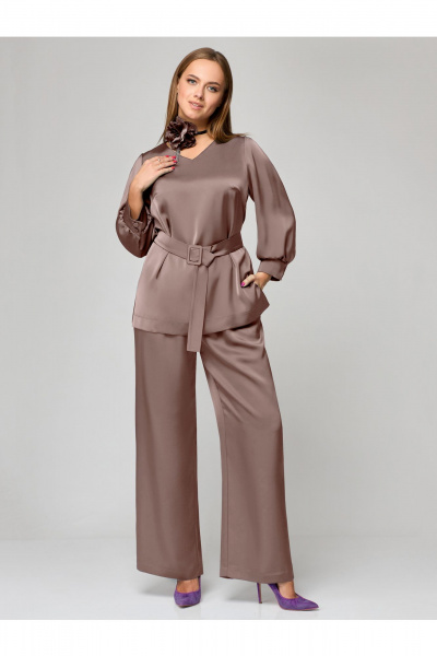 Летний комплект блуза и брюки из текстиля на каждый день Мишель стиль 1160-1 капучино - фото 4