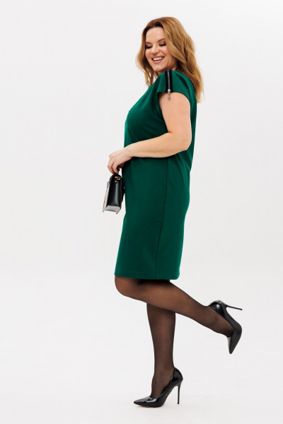 Платье-футляр с молниями и рукавами со стразами Michel chic 2174 изумрудный - фото 4
