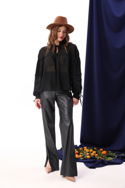 Черная шифоновая блуза с кокетками и рюшами NikVa 414-3 чёрный - фото 1