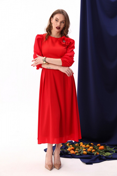 Красное миди-платье с складками и брошей NikVa 416-6 красный - фото 2