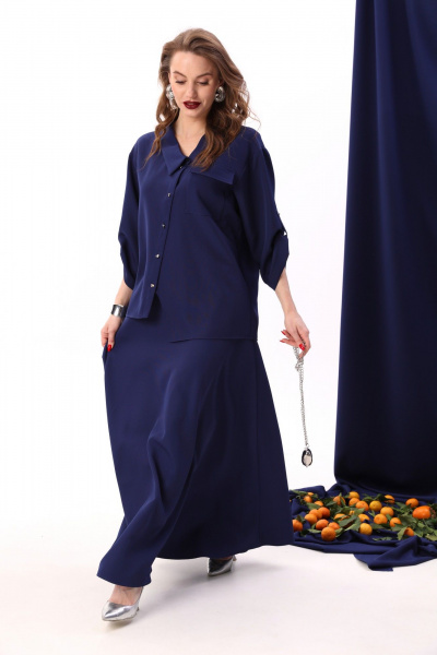 Костюм жакет с юбкой макси и карманами на пуговицах NikVa 928-1 сапфир - фото 3