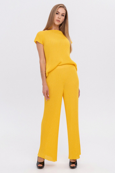 Желтые брюки плиссе из итальянской вискозы AREOLA 10793 солнце - фото 5