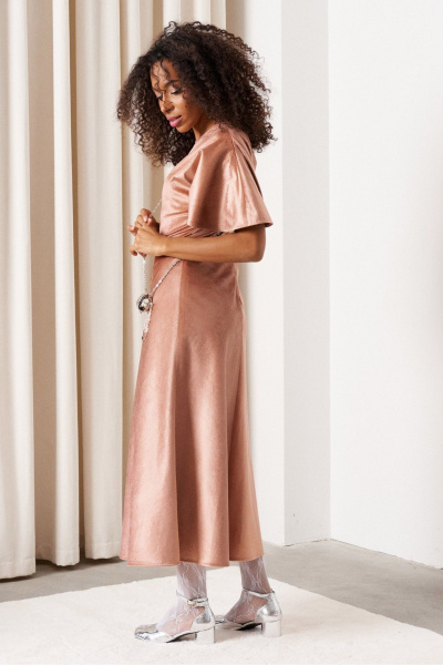 Платье миди с V-образным вырезом и сборками C. of PAPAYA NEW 1720 пудрово-розовый - фото 5