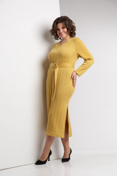 Платье из мягкого трикотажа с V-образным вырезом и поясом ZigzagStyle 572 горчичный - фото 4
