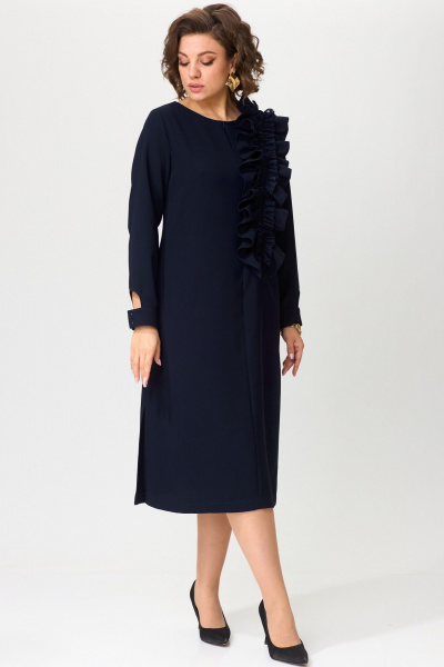 Платье свободного силуета с рюшей и эффектным декором для вечерних мероприятий Angelina & Сompany 1196 - фото 8