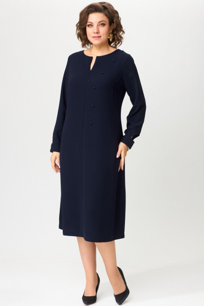 Платье свободного силуета с рюшей и эффектным декором для вечерних мероприятий Angelina & Сompany 1196 - фото 6