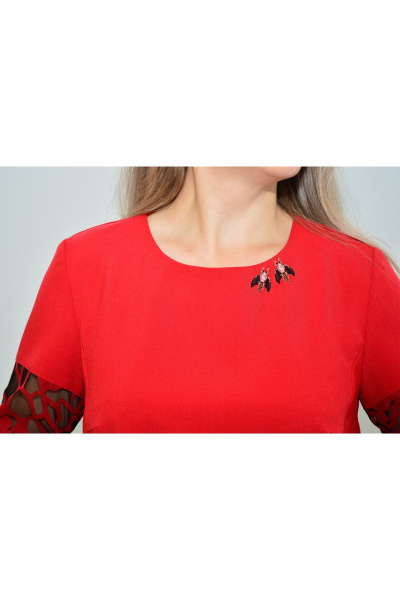 Блуза нарядная из ткани с ажурной отделкой на каждый день Needle 384/5 красный - фото 6