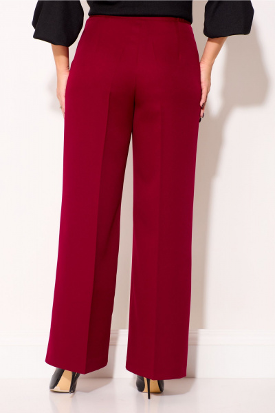 Демисезонные брюки расширенные из текстиля с поясом Gizart 35204 бордовый-1 - фото 5
