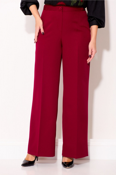 Демисезонные брюки расширенные из текстиля с поясом Gizart 35204 бордовый-1 - фото 1