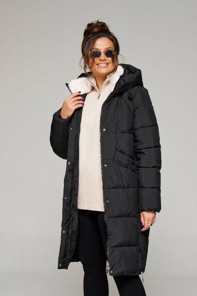 Зимнее стеганое пальто прямого силуэта с капюшоном Beautiful&Free 6299 черный - фото 7