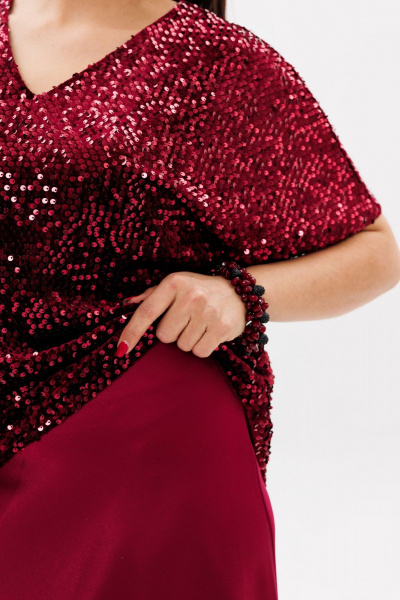 Круглогодняя красная блузка из пайеток с V-образным вырезом Anelli 1522 вино - фото 9