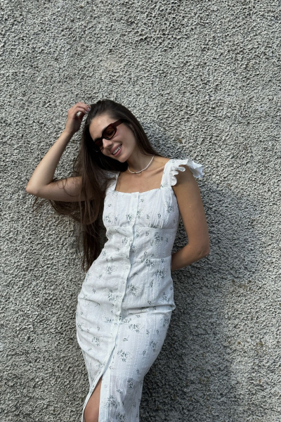 Платье приталенное с воланом и застежкой на пуговицы из хлопка Marshop М115-2 белый_легкий_принт - фото 1