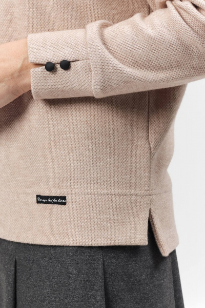 Джемпер свободного силуэта с разрезами и укорочением Соджи 639 бежевый - фото 4