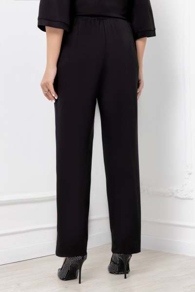 Демисезонный черный трикотажный костюм с брюками и джемпером Gold Style 2599 черный - фото 6
