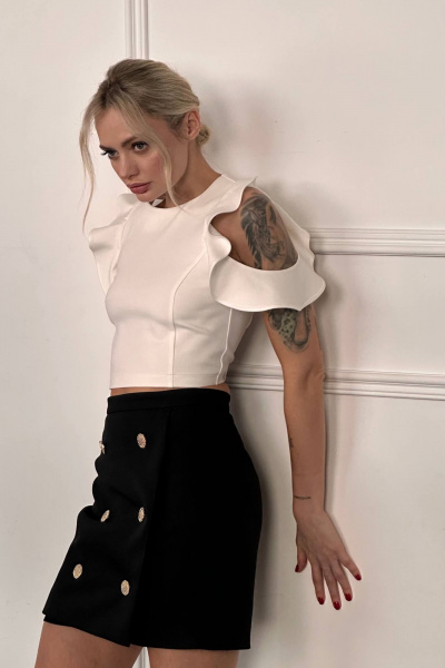 Нарядный трикотажный топ с воланами на плечах LECIEL T01 - фото 5