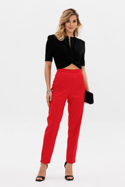 Красные зауженные брюки из костюмной ткани с разрезами EOLA 2661.1 красный - фото 1