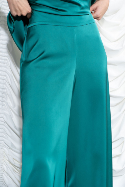 Высокие брюки на кокетке со зауженным к низу кроем Luna 200/2 зеленый - фото 3