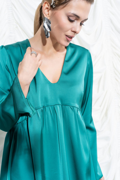 Платье А-силуэта с фигурным вырезом и разрезом Luna 201 зеленый - фото 13