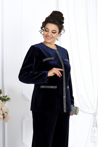Премиальный костюм из велюра: жакет с брючками для торжественных случаев Ninele 6039 синий - фото 7