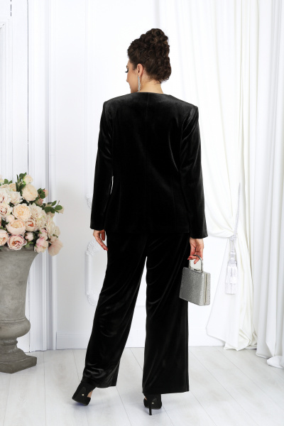 Элегантный костюм из велюра: жакет и брюки для деловых мероприятий Ninele 6039 черный - фото 9