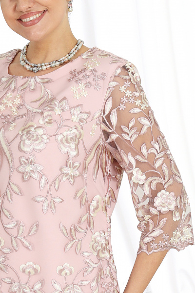 Кружевное платье-футляр, розовое, элегантное, для торжества Ninele 6053 темная пудра - фото 2