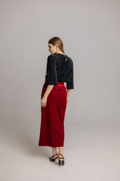 Юбка из вельвета миди с карманами и поясом для стильного лука Стильная леди 934 бордовый - фото 6