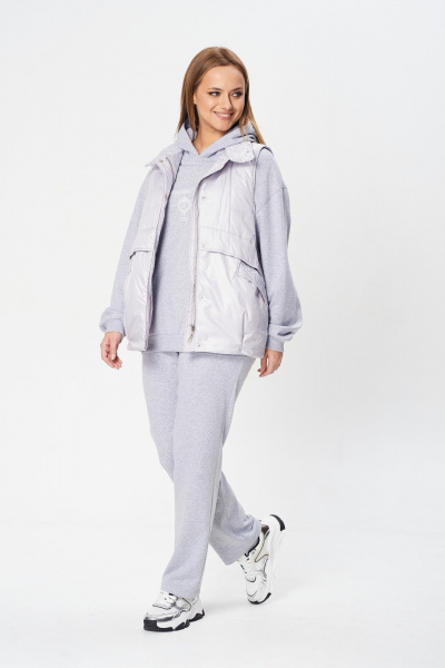 Комплект спорт-шик из костюма с жилеткой и брюками Диомант 2025 серый - фото 2