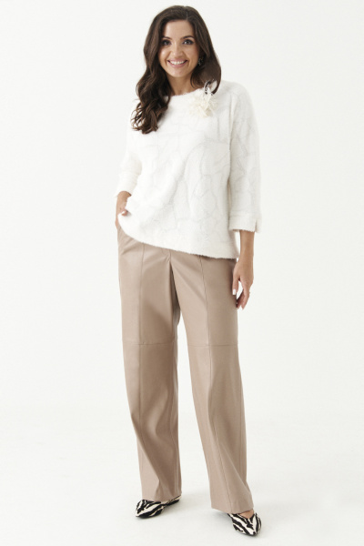 Демисезонный джемпер из трикотажа с коротким рукавом Панда 201140w молочный - фото 1