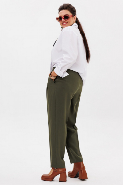 Зеленые брюки до щиколотки с заутюженными стрелками и карманами Anelli 1384 кипарисовый - фото 6
