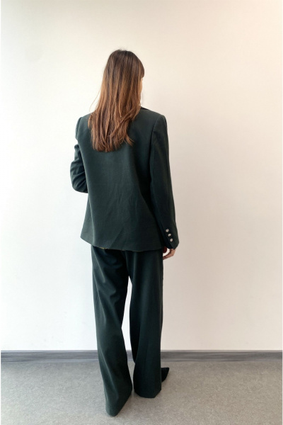 Зеленый костюм с брюками палаццо и жакетом для делового стиля DOV 3 темно-зелёный - фото 2