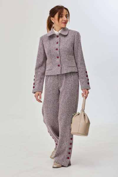 Мультиколор офисный костюм из текстиля с укороченным жакетом DOV 5 фиолетово-бордовый - фото 6