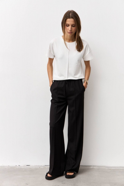 Широкие брюки из костюмной ткани с наклонными карманами Luitui R2019 черный - фото 1