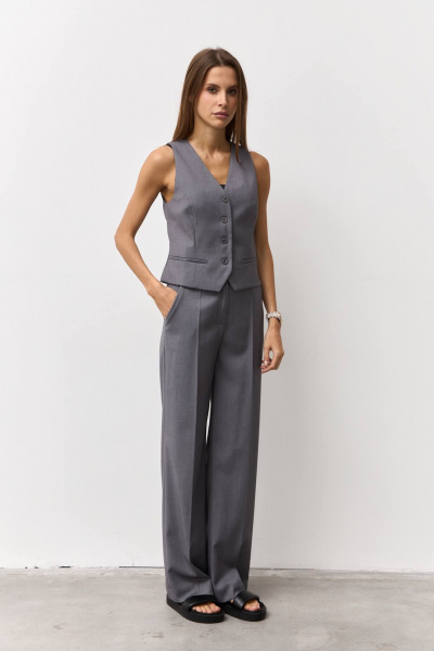 Серый жилет из текстиля для делового и повседневного стиля Luitui R3010 серый - фото 4