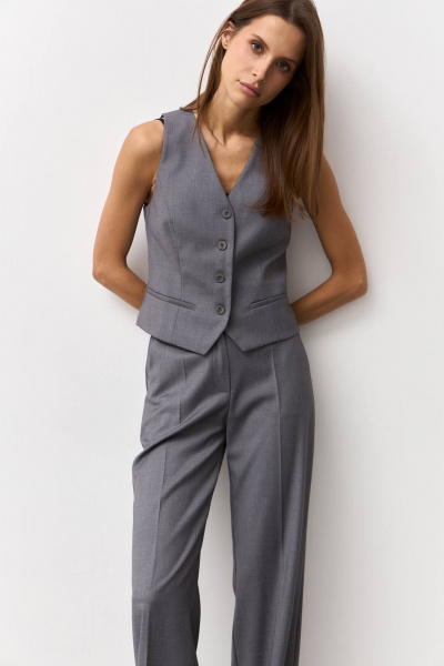 Серый жилет из текстиля для делового и повседневного стиля Luitui R3010 серый - фото 2