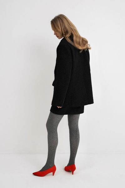 Классический костюм-двойка из пальтовой ткани: оверсайз жакет и мини-юбка PiRS 5787 черный - фото 5