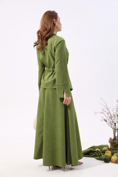 Костюм из жакета и юбки макси с асимметричным низом NikVa 917-4 зелень - фото 9