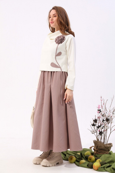 Платье из джинса и трикотажа с сборкой и хомутом NikVa 924-4 молоко+песок - фото 4