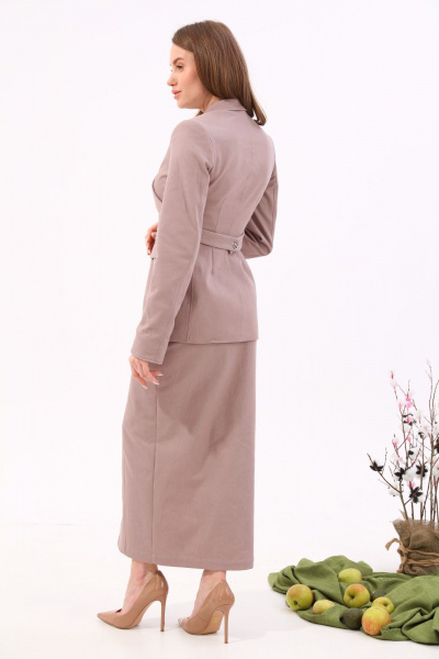 Трёхпредметный костюм из джинса: жакет, юбка и манжеты NikVa 930-1 песок - фото 6