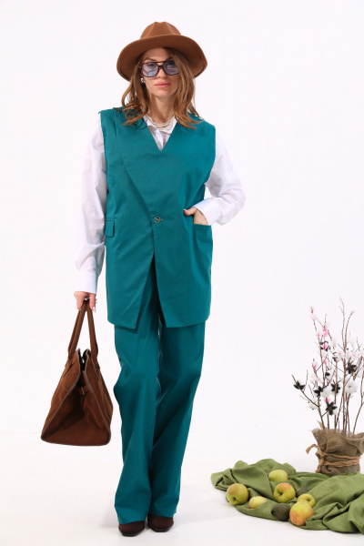 Бирюзовый джинсовый костюм с жилетом и брюками NikVa 937-2 изумруд - фото 1