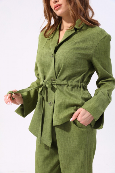 Костюм 2-ка из текстиля с асимметричным кроем NikVa 938-2 зелень - фото 5