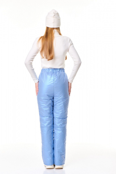 Комплект из утепленных брюк и гольфа из плащёвой ткани T&N 7597 топленое_молоко/голубой_перламутр - фото 4