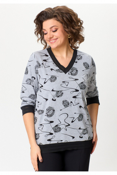 Блуза свободного силуэта из трикотажа с V-образным вырезом БелЭльСтиль 870-3_11_22 серый дизайн - фото 3