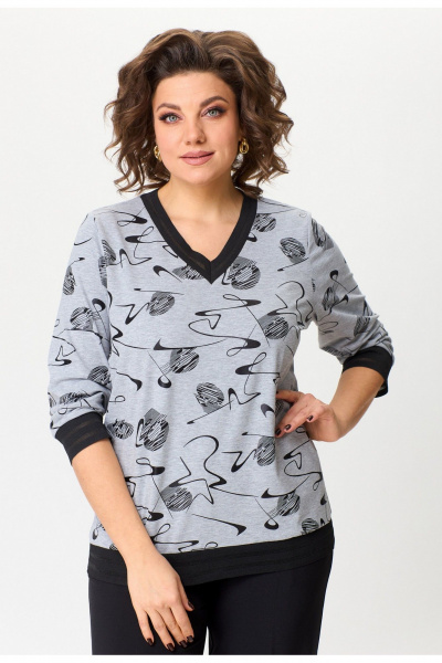 Блуза свободного силуэта из трикотажа с V-образным вырезом БелЭльСтиль 870-3_11_22 серый дизайн - фото 2
