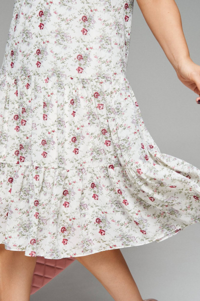 Легкий жакет и платье из текстиля с воланами и рельефами Beautiful&Free 6275 олива+цветы - фото 5