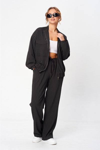 Деловой костюм из полосчатого текстиля с жакетом и брюками Liona Style 927 - фото 6
